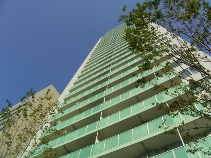 東京都港区港南2(マンション)の賃貸物件の外観