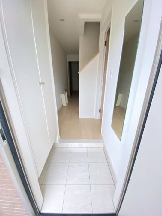 千葉県成田市並木町(一戸建)の賃貸物件の玄関