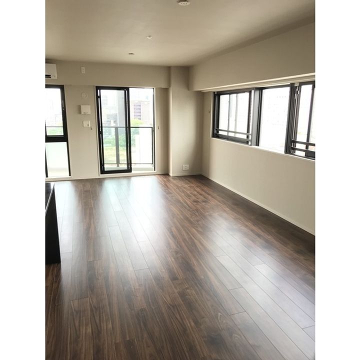 グランリビオ高輪三丁目の居間