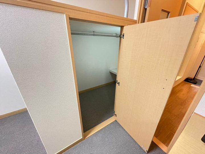 レオパレスCedrusの内装