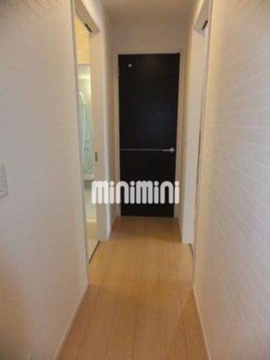 静岡県浜松市中央区神立町(一戸建)の賃貸物件の玄関