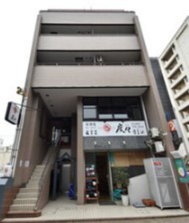 プティ・ハイム本町の外観