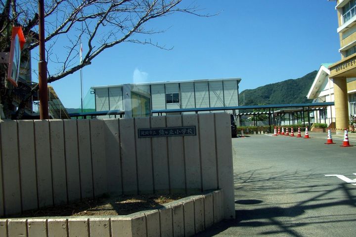 内田アパートの周辺