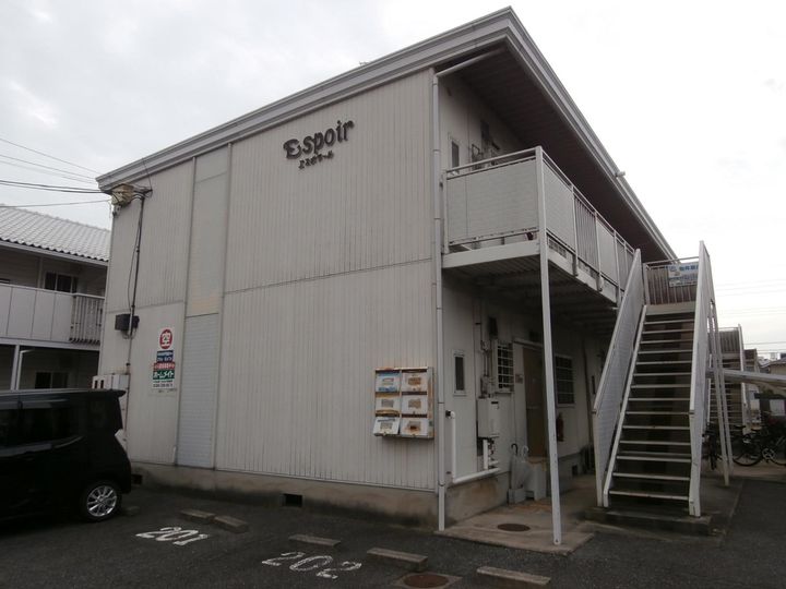 エスポワールの外観