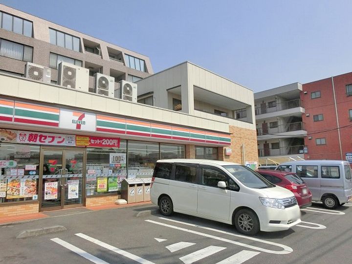 フラッツ金子の周辺