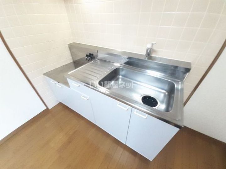 三重県伊賀市緑ケ丘東町(マンション)の賃貸物件のキッチン