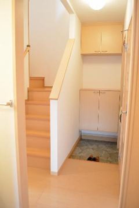 プレスティージュ土器町東 B棟の玄関