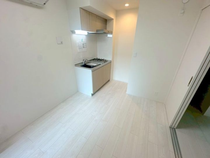 ベルルミエール中川の居間