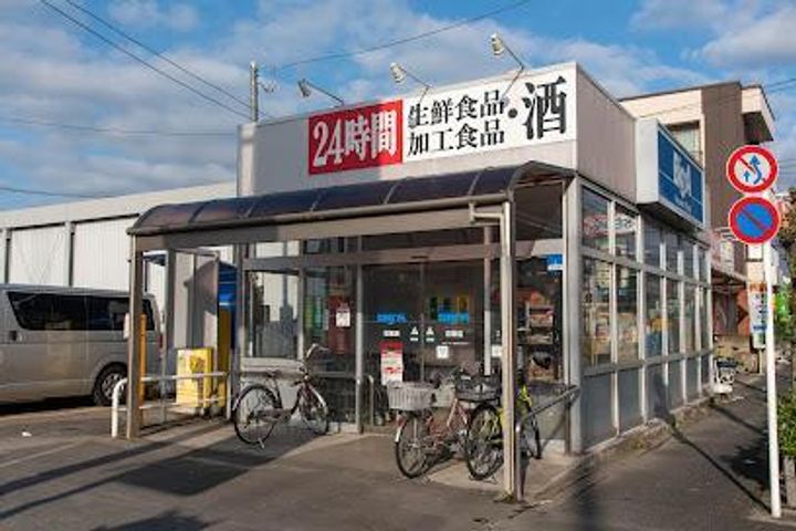 フィオーレの周辺