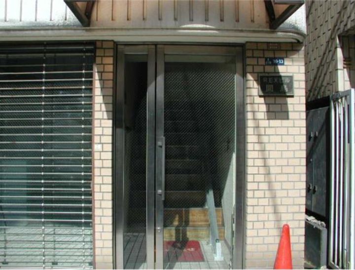 東京都港区芝5(マンション)の賃貸物件の地図