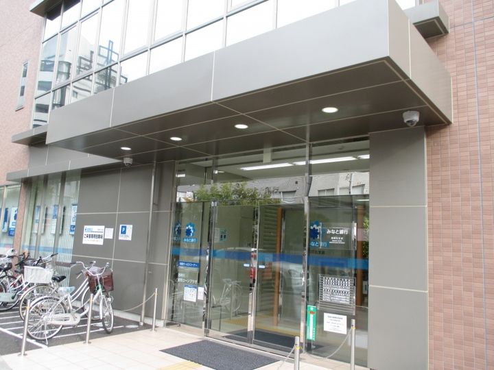 石本ビルの周辺