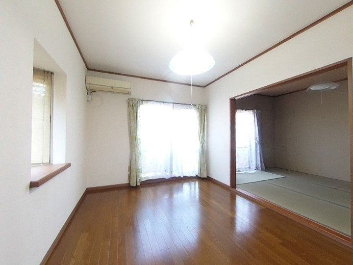 ソフィアハイツの居間