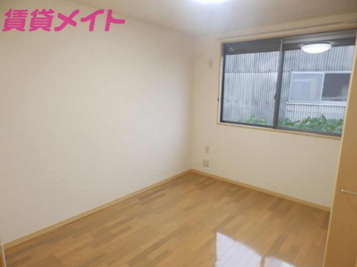 リナソラーレの内装