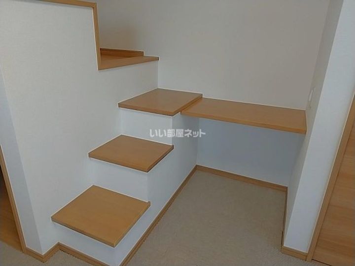 グラティアのその他画像