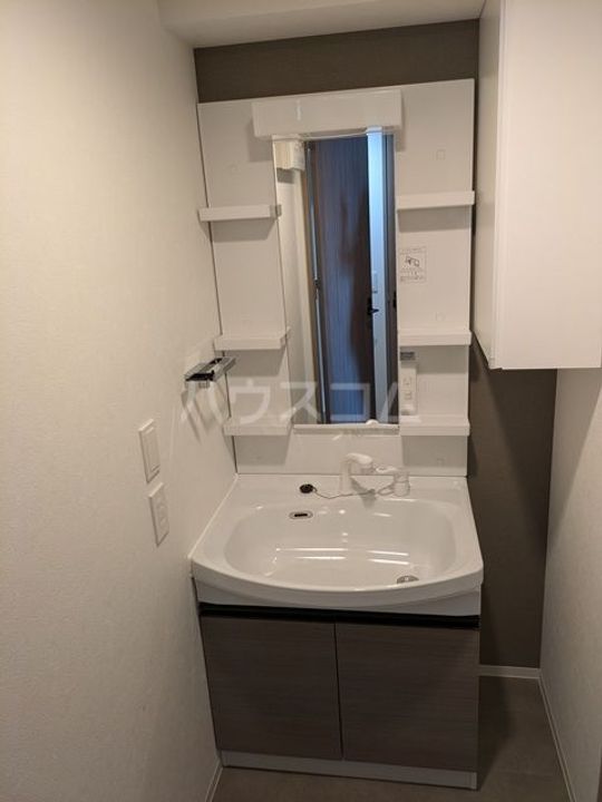 ルネフラッツ庄内通駅前の内装