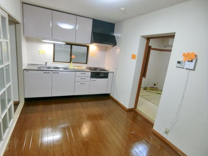 東京都昭島市松原町4(マンション)の賃貸物件の居間