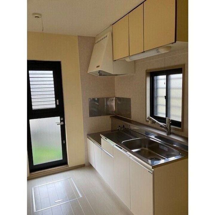 栃木県小山市犬塚5(一戸建)の賃貸物件のキッチン