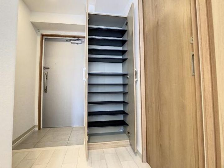 VILLETTA YANAGIDANIの内装