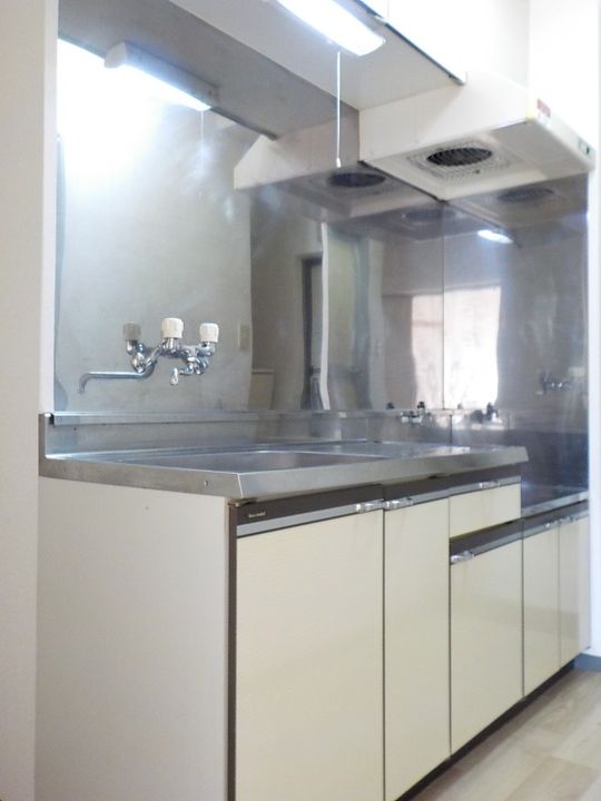 静岡県浜松市中央区幸3(マンション)の賃貸物件のキッチン