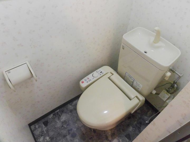 菅商マンションの内装