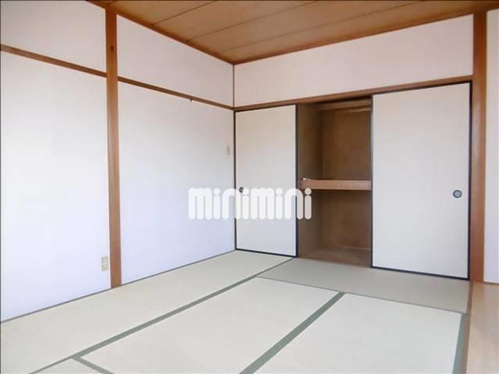 アベニュー小田の内装