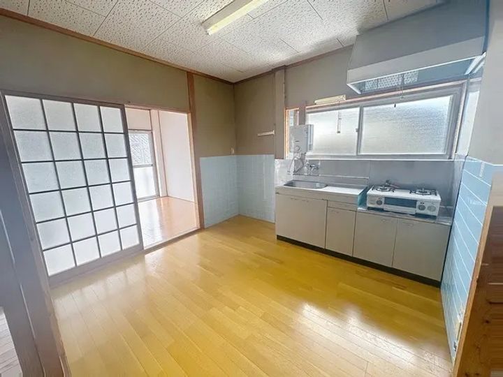 稲毛アパートBの居間