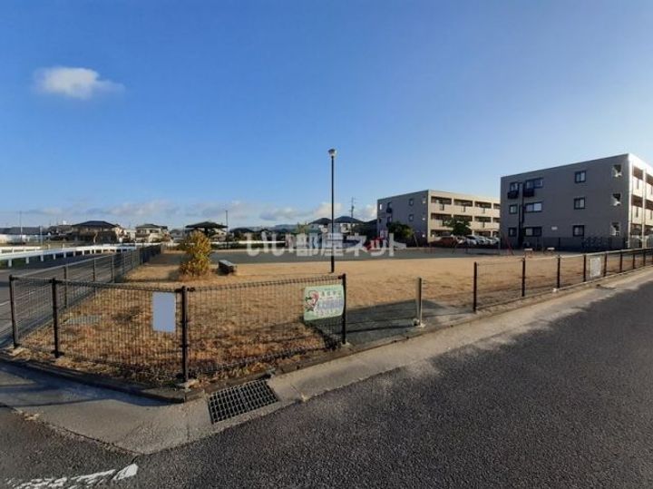 T’sスクエア B棟の周辺