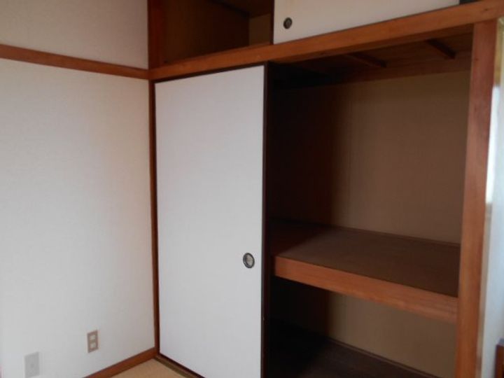 旭ルーミー湖北5号館の内装