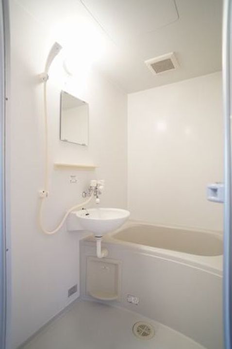 メゾン・アヴェニールの風呂