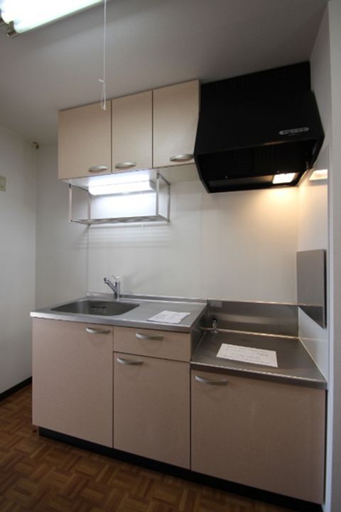 スリーサンズのキッチン