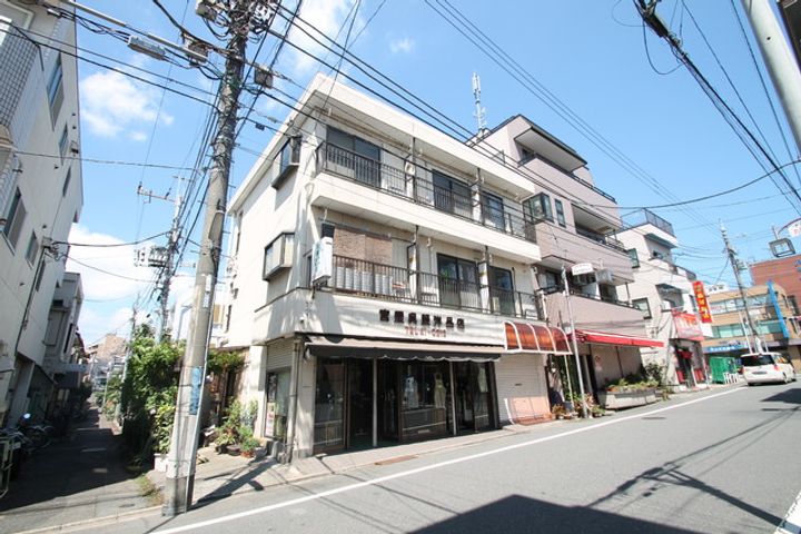 ハイネス宮腰の外観