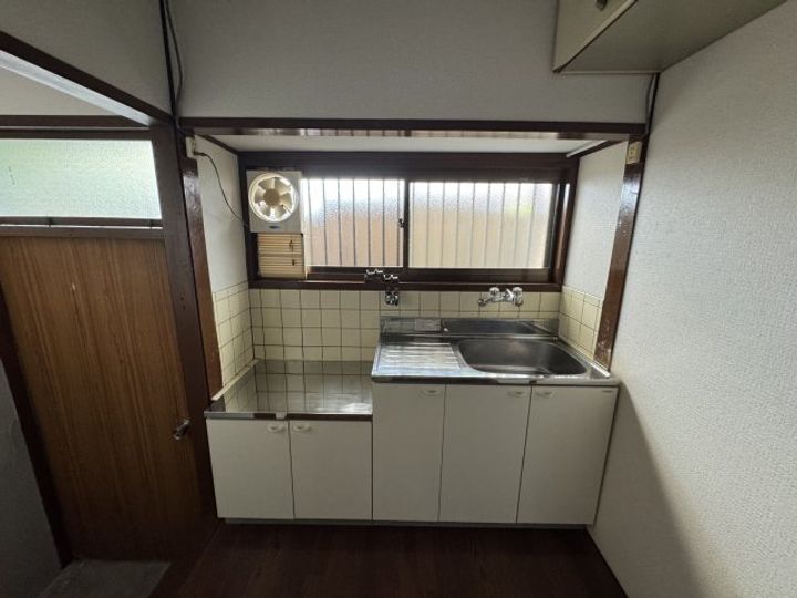 大阪府豊中市刀根山2(一戸建)の賃貸物件のキッチン