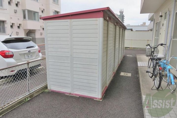 ビラージュ・モアの周辺
