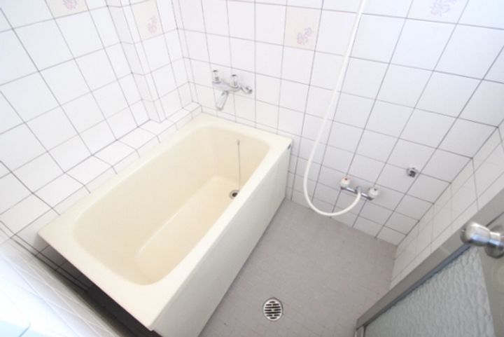 サンピア牛田の風呂