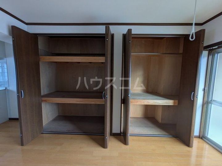 レジデンスカープ請地の内装