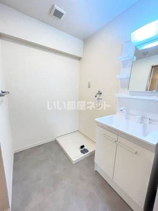 三重県四日市市赤堀南町(マンション)の賃貸物件の内装