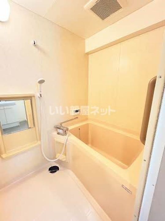 三重県四日市市赤堀南町(マンション)の賃貸物件の風呂