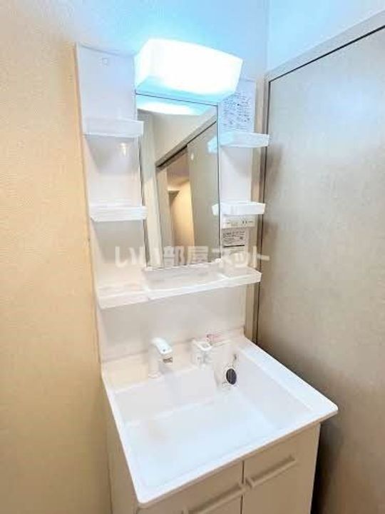 三重県四日市市赤堀南町(マンション)の賃貸物件の内装