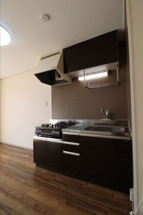 プリオールエフ B棟のキッチン