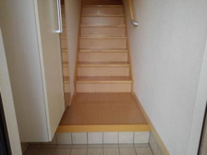 エアリーアヴェニューIIの玄関