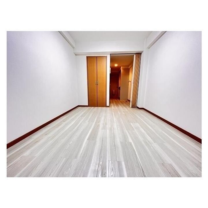 アイコート早稲田の居間