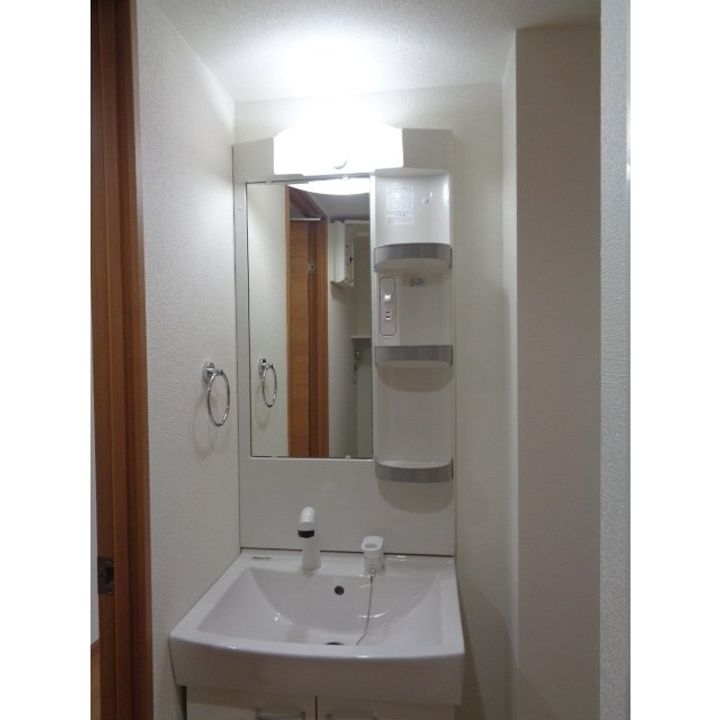 アクセス浦和の内装