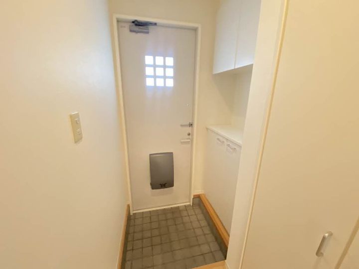 エトワール滝宮 B棟の玄関