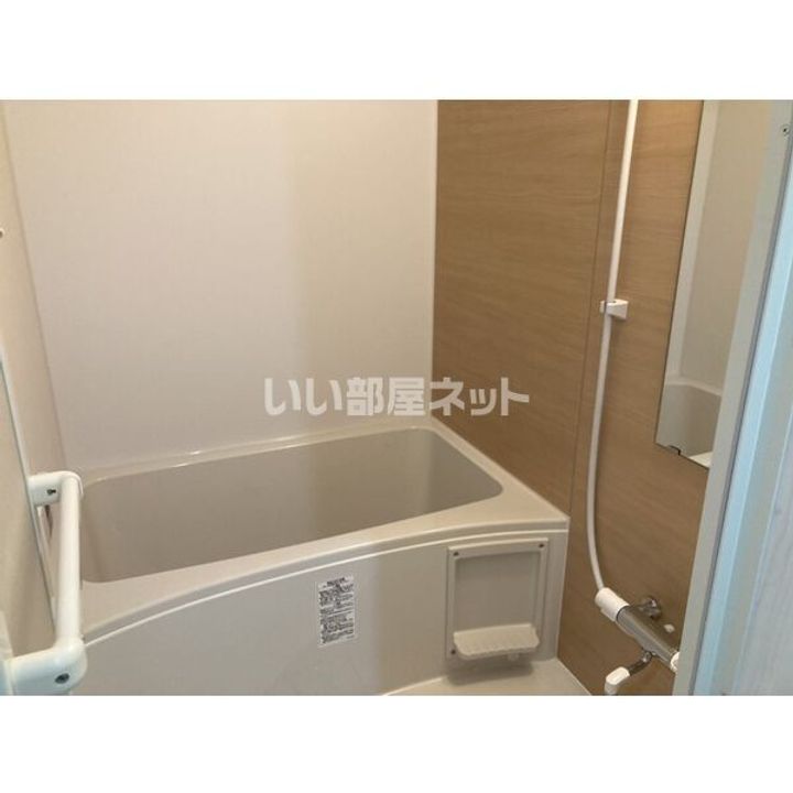 プリミエール春日井市役所前の風呂