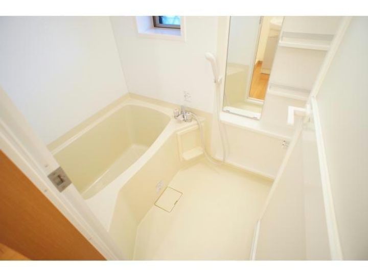 ヒラソーレ宝木の風呂