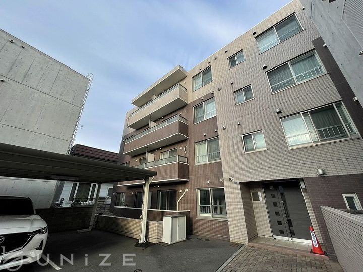 北海道札幌市豊平区豊平九条9(マンション)の賃貸物件の外観