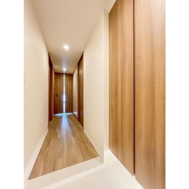 ザ・ケンジントン・レジデンス横濱片倉の玄関