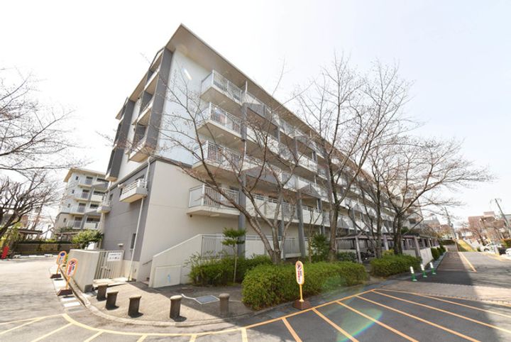 UR奈良・学園前の外観