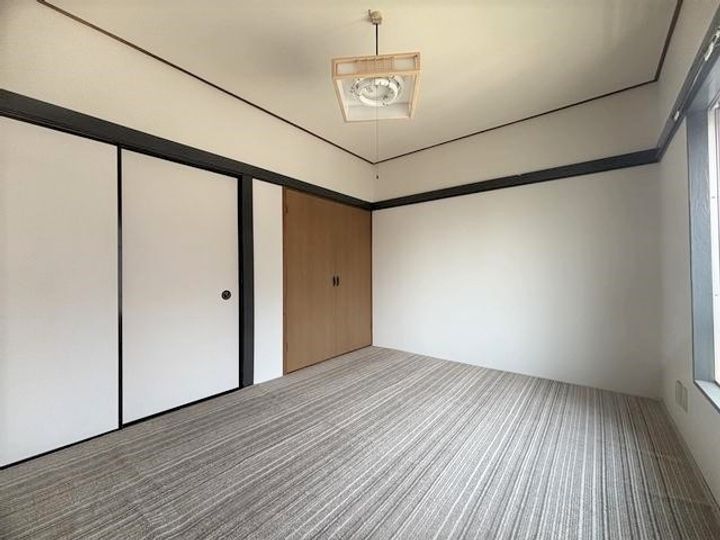 シバハイツの内装