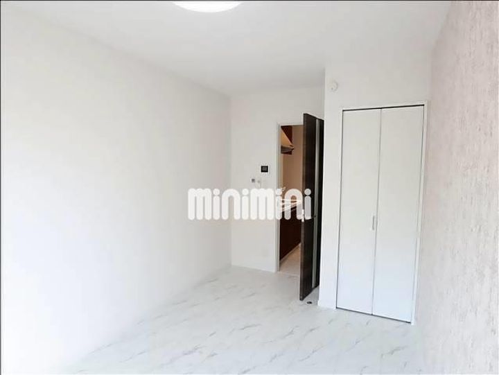 エクレール鴨居IIの内装